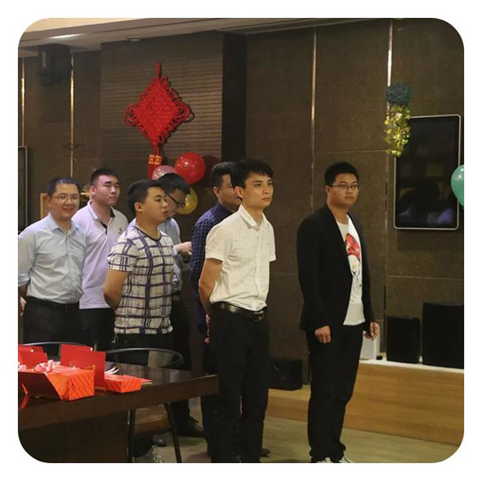 YH533388银河科技2019年第一季度生日会
